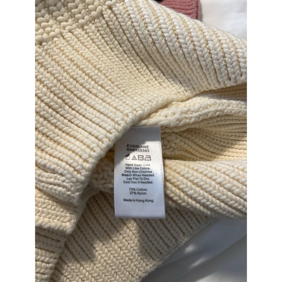 NWOT Everlane Cardigan, Size M - Picture 3 of 3